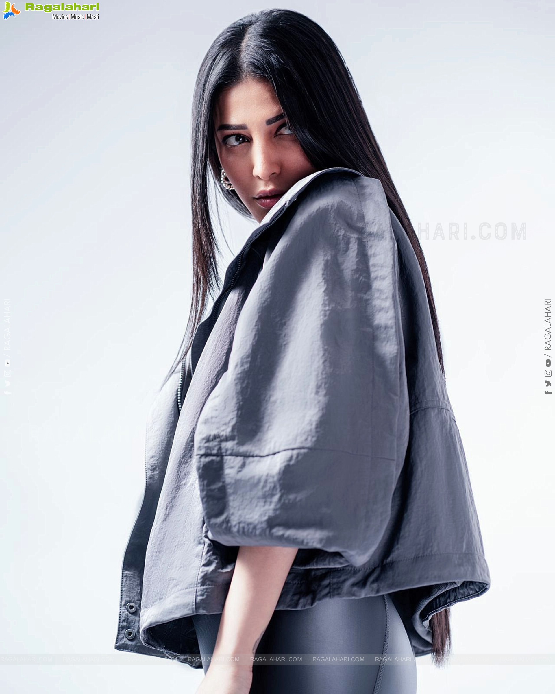 Shruti Haasan Latest HD Photoshoot Stills