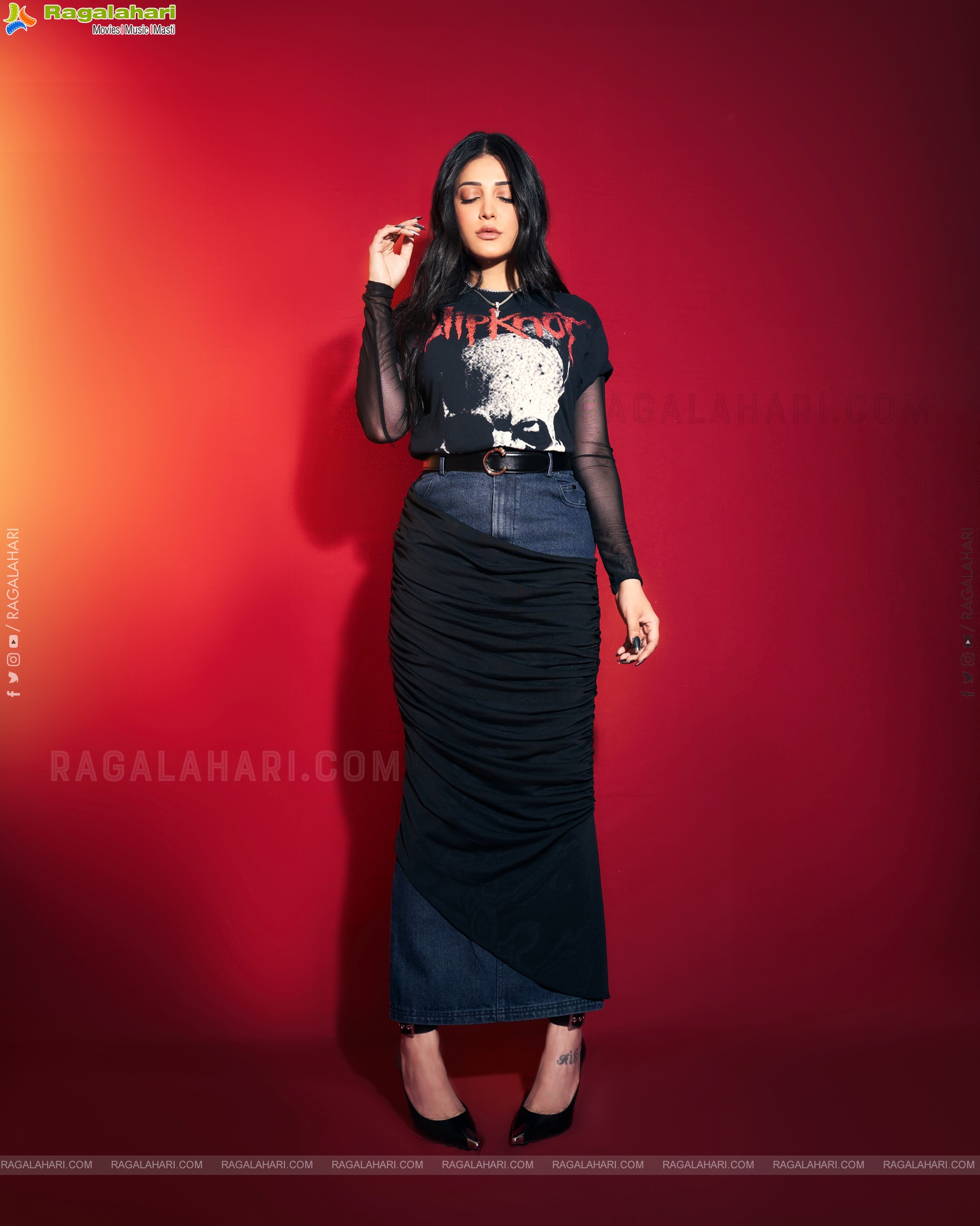 Shruti Haasan Latest HD Photoshoot Stills