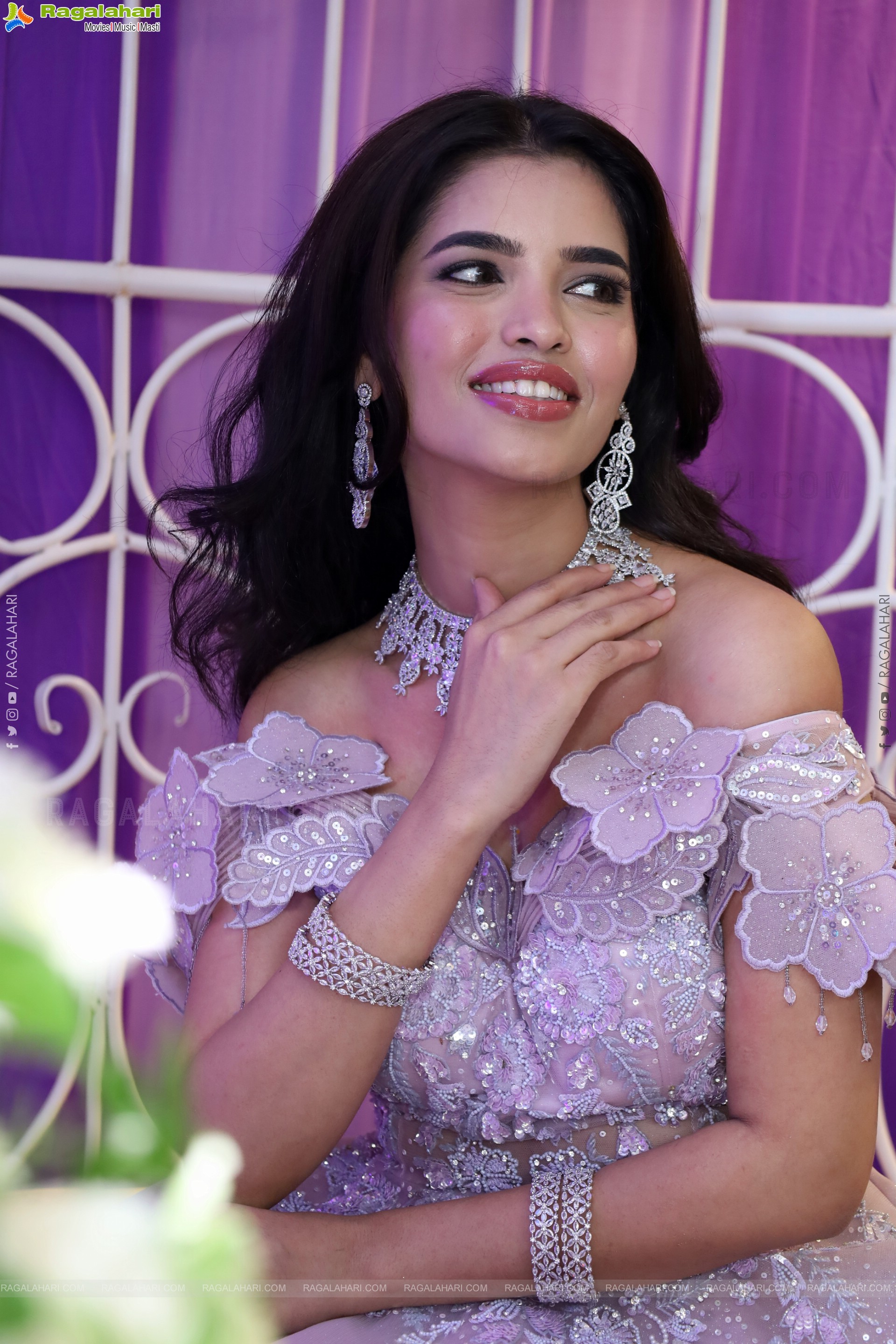 Urmila Chauhan at Hi Life Brides Launch Event, HD Gallery