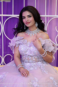 Urmila Chauhan at Hi Life Brides Launch Event