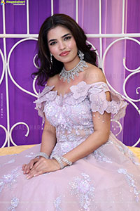 Urmila Chauhan at Hi Life Brides Launch Event