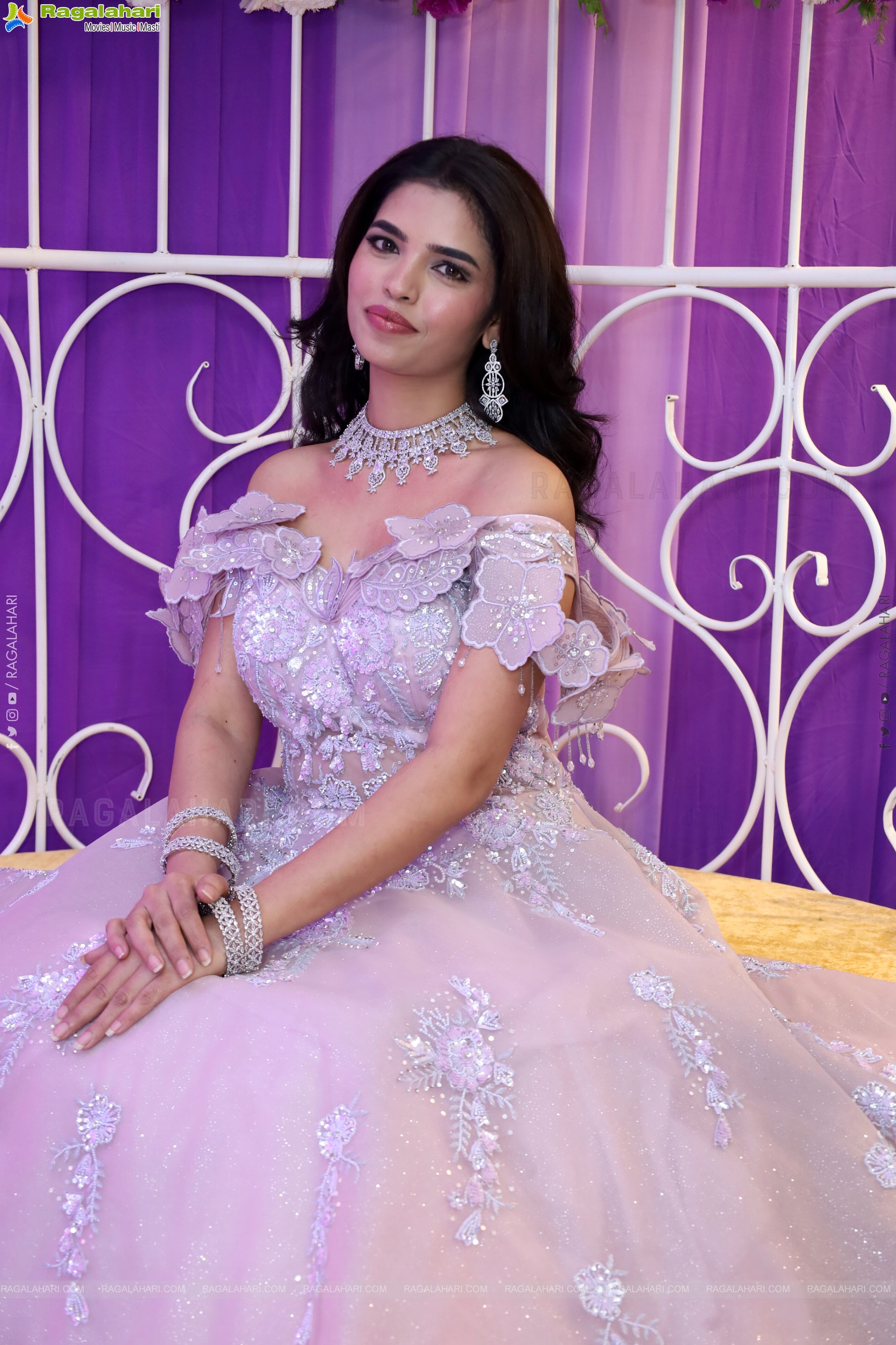Urmila Chauhan at Hi Life Brides Launch Event, HD Gallery
