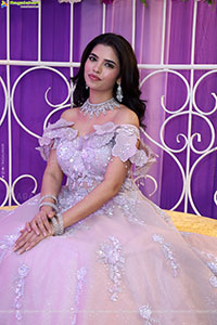 Urmila Chauhan at Hi Life Brides Launch Event