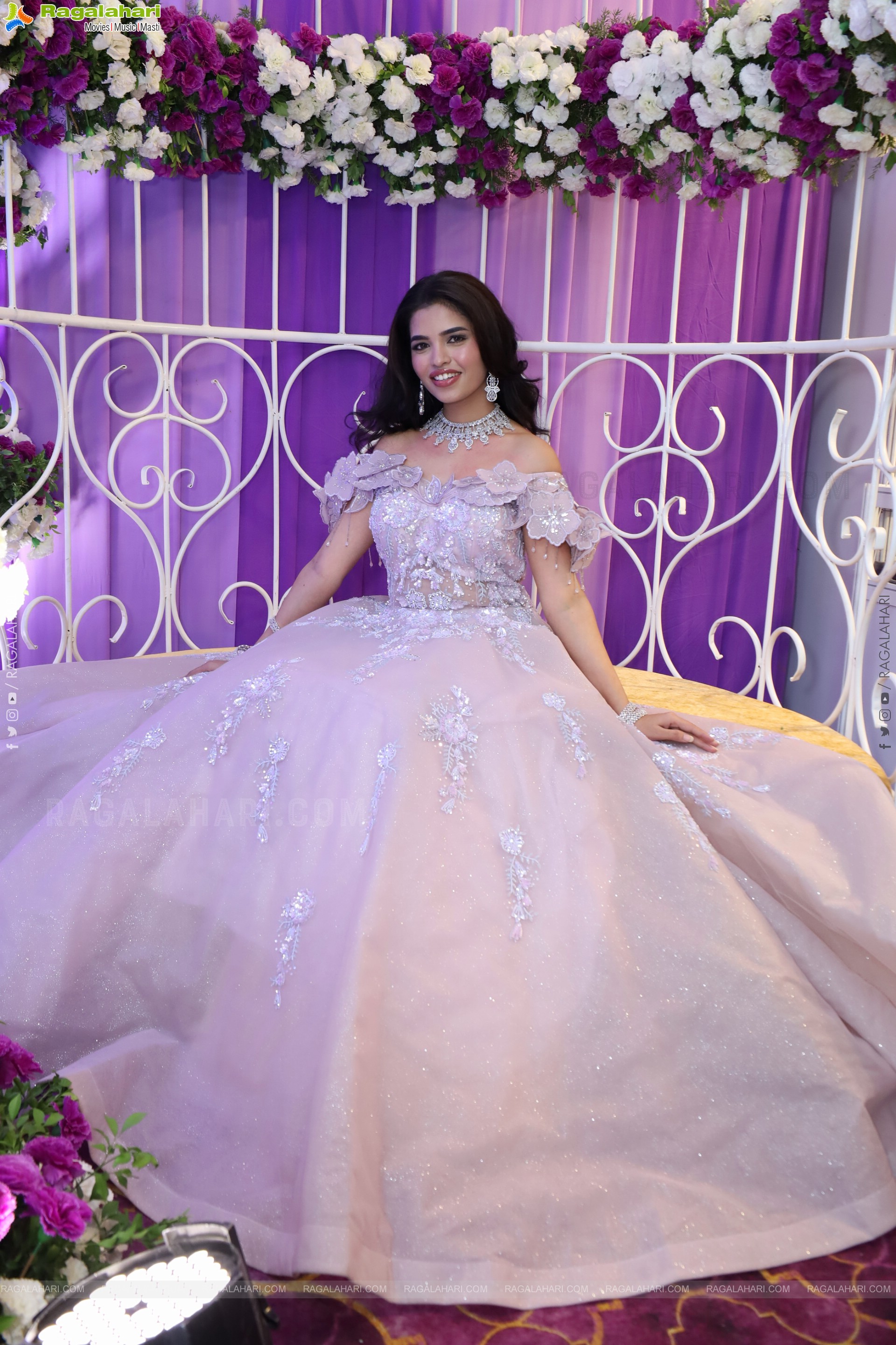 Urmila Chauhan at Hi Life Brides Launch Event, HD Gallery
