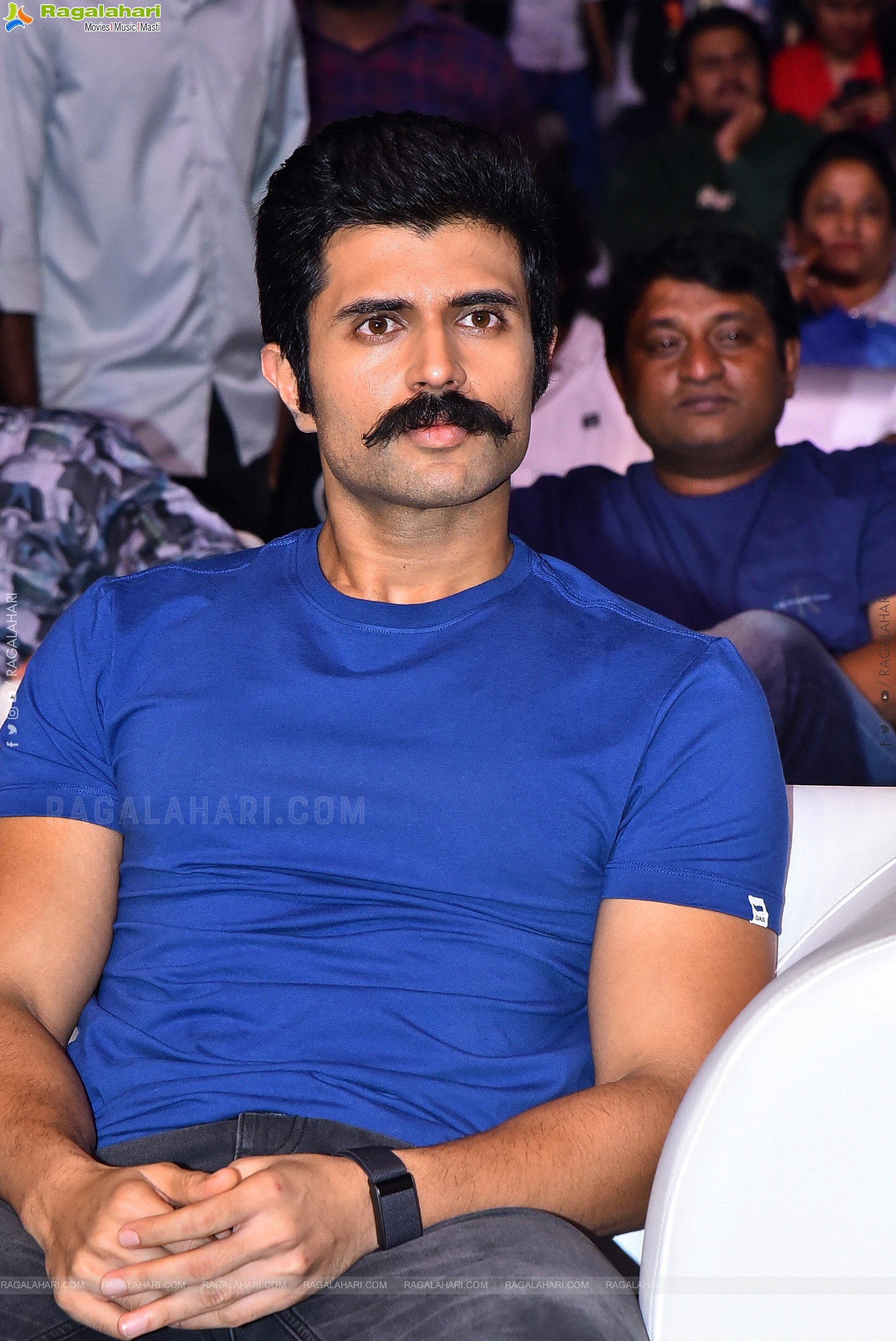 Vijay Deverakonda at Kingdom Pre Release Event, HD Gallery