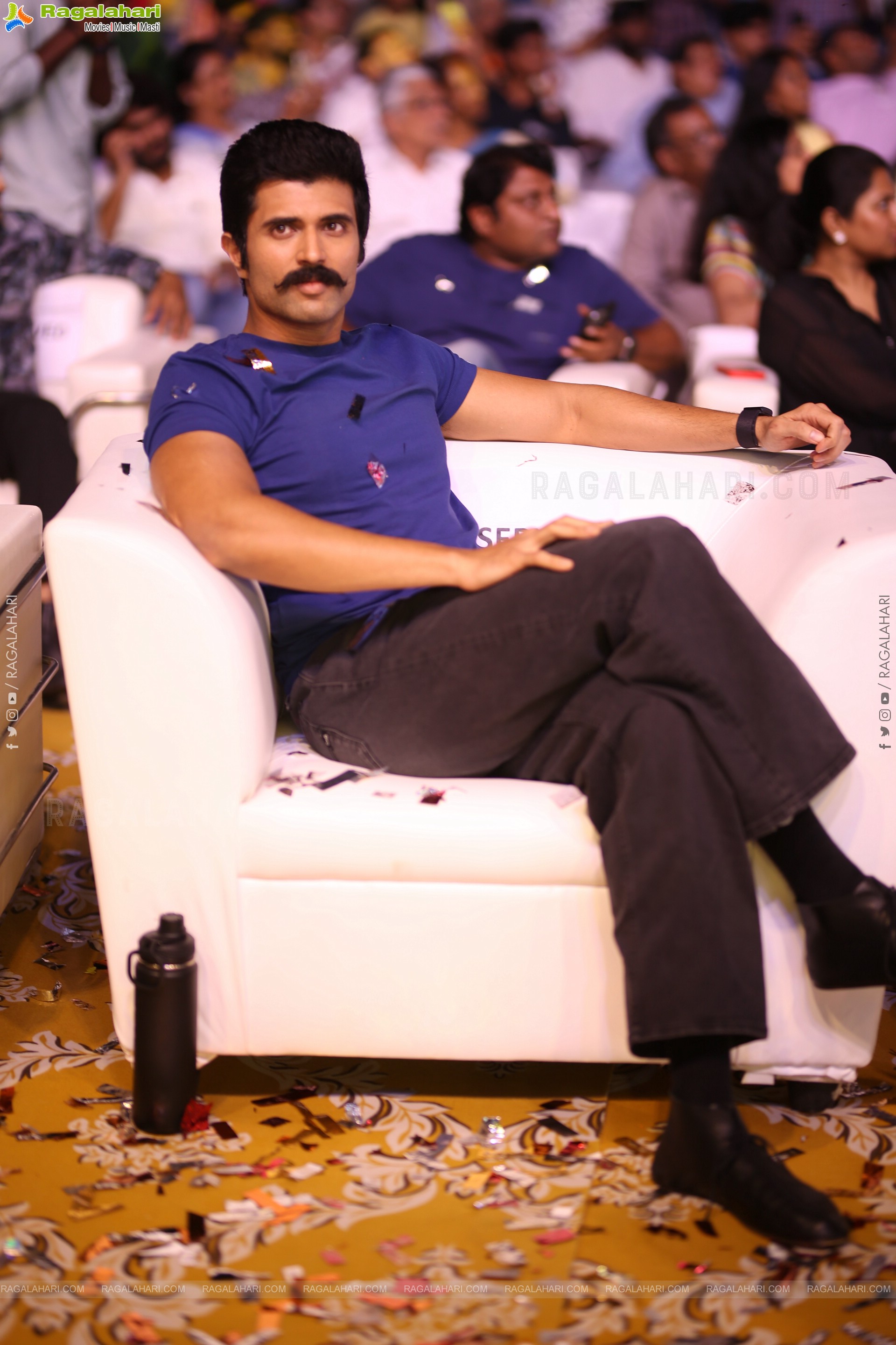 Vijay Deverakonda at Kingdom Pre Release Event, HD Gallery