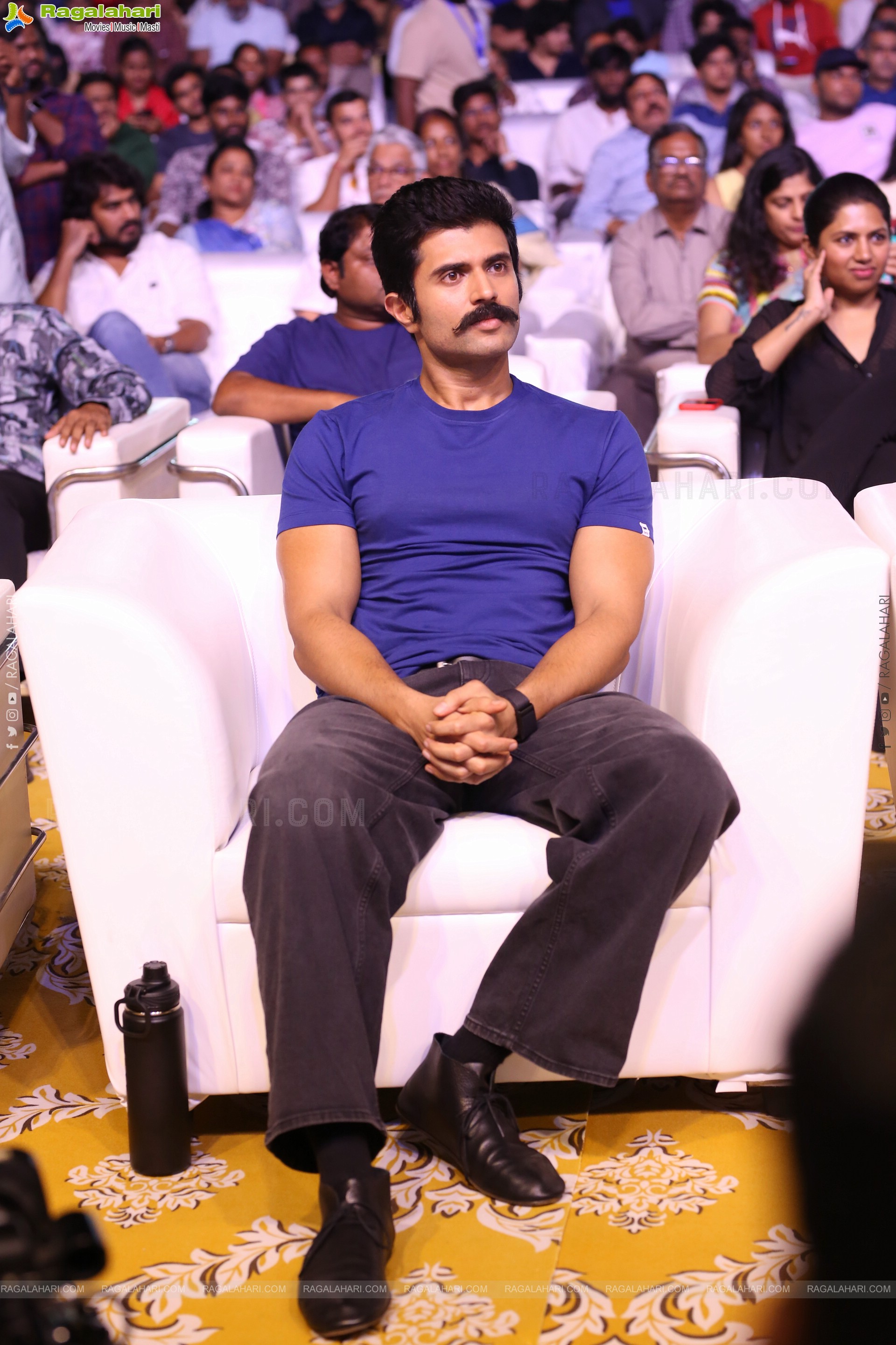 Vijay Deverakonda at Kingdom Pre Release Event, HD Gallery