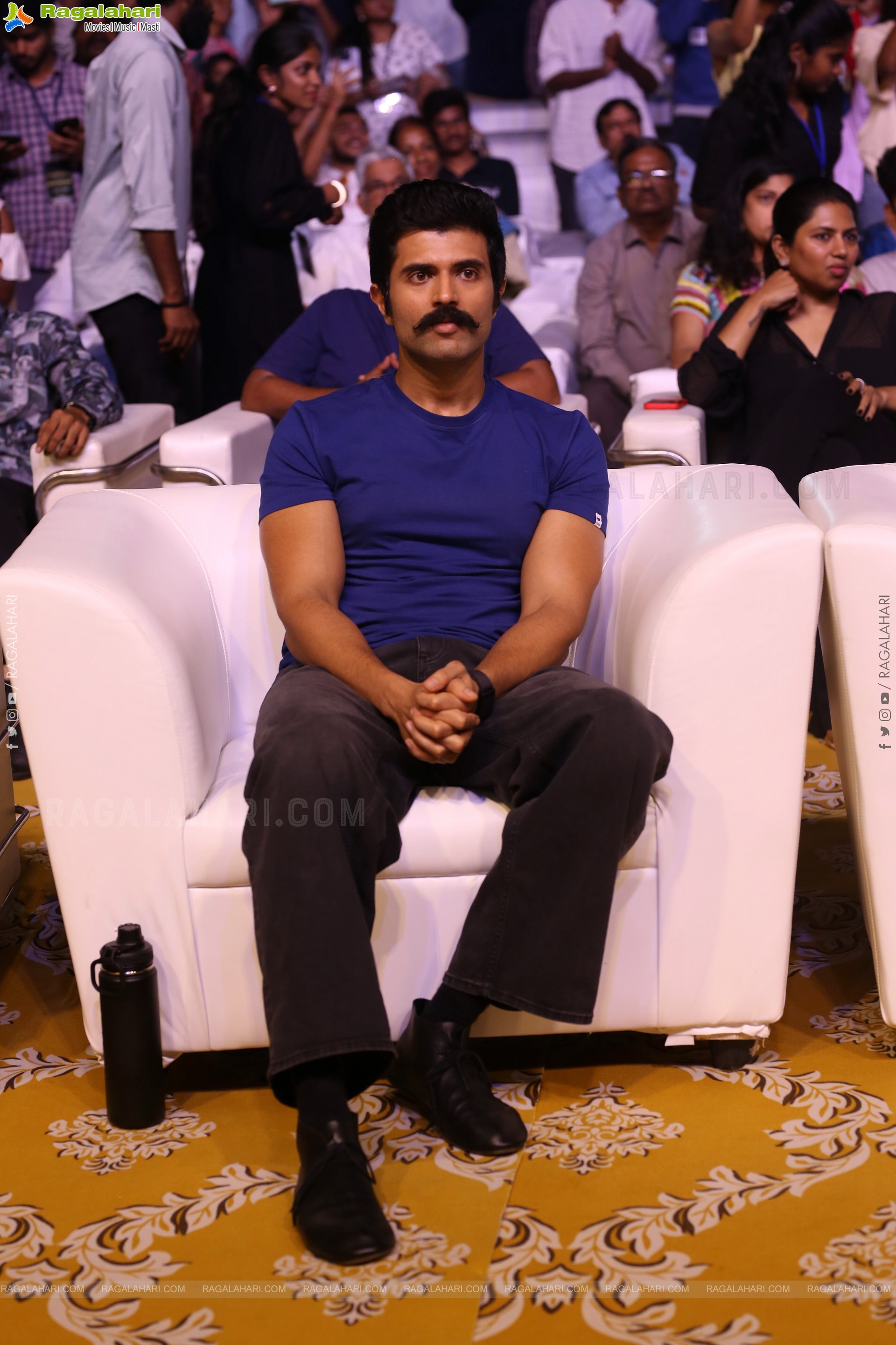 Vijay Deverakonda at Kingdom Pre Release Event, HD Gallery