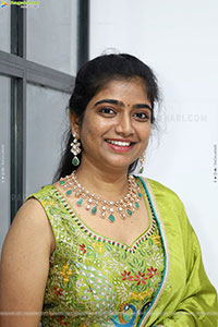 Akhila Reddy Glam stills in Green Dress, HD Gallery