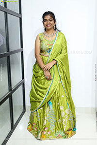 Akhila Reddy Glam stills in Green Dress, HD Gallery