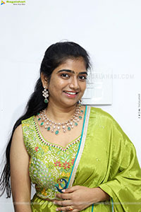 Akhila Reddy Glam stills in Green Dress, HD Gallery