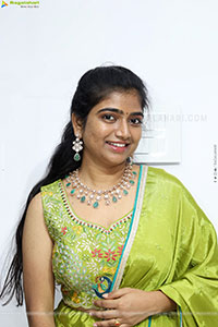 Akhila Reddy Glam stills in Green Dress, HD Gallery
