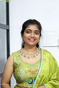 Akhila Reddy Glam stills in Green Dress, HD Gallery