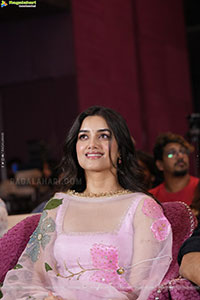 Bhagyashri Borse at Lenin Movie Press Meet