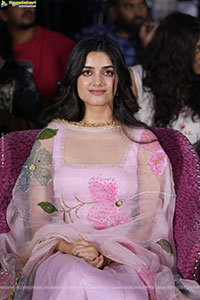 Bhagyashri Borse at Lenin Movie Press Meet