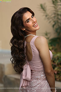 Kavya Thapar at Nenu Ready Movie Song Launch Event