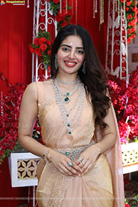 Kushitha Kallapu at Hi Life Jewels Grand Launch