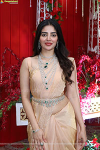 Kushitha Kallapu at Hi Life Jewels Grand Launch