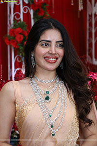 Kushitha Kallapu at Hi Life Jewels Grand Launch