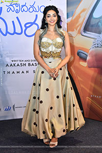 Preity Mukundhan at Hrudayam Murali Press Meet, HD Gallery 