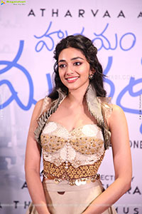Preity Mukundhan at Hrudayam Murali Press Meet, HD Gallery 