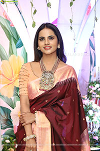 Priyanka Chowdary stills in Maroon Saree