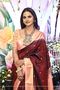 Priyanka Chowdary stills in Maroon Saree