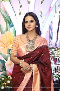 Priyanka Chowdary stills in Maroon Saree