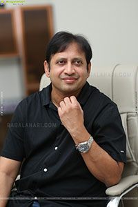 Producer SKN stills at Chennai Love Story Interview