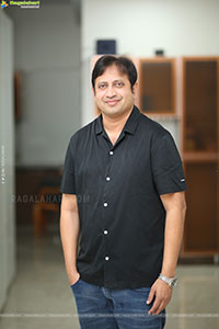 Producer SKN stills at Chennai Love Story Interview