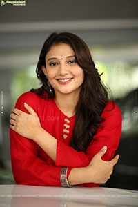 Ritika Nayak at Korean Kanakaraju Movie Interview