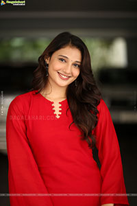 Ritika Nayak at Korean Kanakaraju Movie Interview