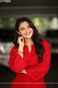 Ritika Nayak at Korean Kanakaraju Movie Interview