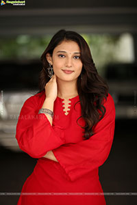 Ritika Nayak at Korean Kanakaraju Movie Interview