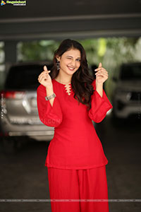 Ritika Nayak at Korean Kanakaraju Movie Interview