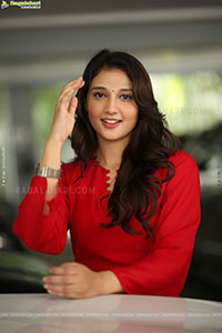 Ritika Nayak at Korean Kanakaraju Movie Interview