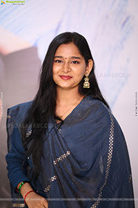 Vasavi Ganeshan at Hushar Pittalu Song Launch