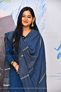 Vasavi Ganeshan at Hushar Pittalu Song Launch