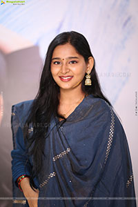 Vasavi Ganeshan at Hushar Pittalu Song Launch