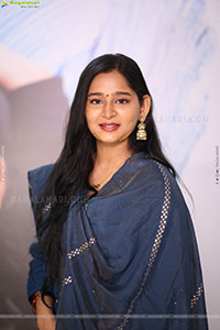 Vasavi Ganeshan at Hushar Pittalu Song Launch