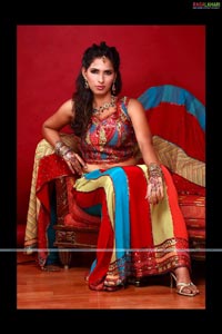 Aasha Kothari Portfolio Pictures/Wallpapers