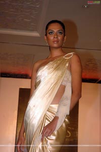 Charmi, Anushka ramp model for Bhumika-Bharat's AGEMS Collection