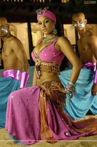 Mumaith Khan Sexy Photo Gallery/Wallpapers from FM