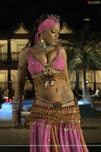 Mumaith Khan Sexy Photo Gallery/Wallpapers from FM