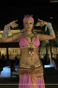 Mumaith Khan Sexy Photo Gallery/Wallpapers from FM