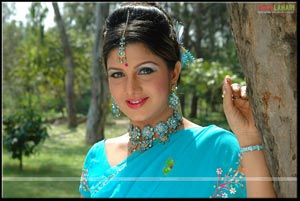 Rambha Photo Gallery/Wallpapers