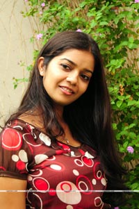 Swathi at Kalavaramaye Madilo Press Meet