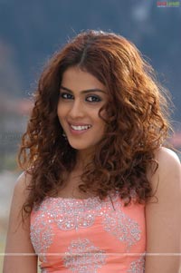 Genelia Photo Gallery