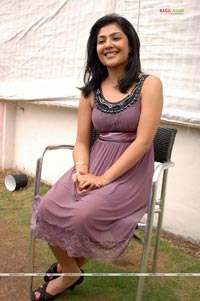 Kamalinee Mukherji at Gopi Gopika Godavari Platinum Disc Function