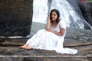 Keerthi Chawla Spicy Gallery